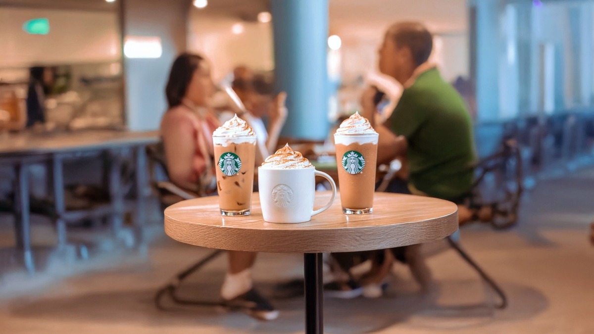 Alsea prevé aprovechar el crecimiento de la clase media mexicana, el turismo y la digitalización para consolidar el liderazgo de Starbucks. | Especial