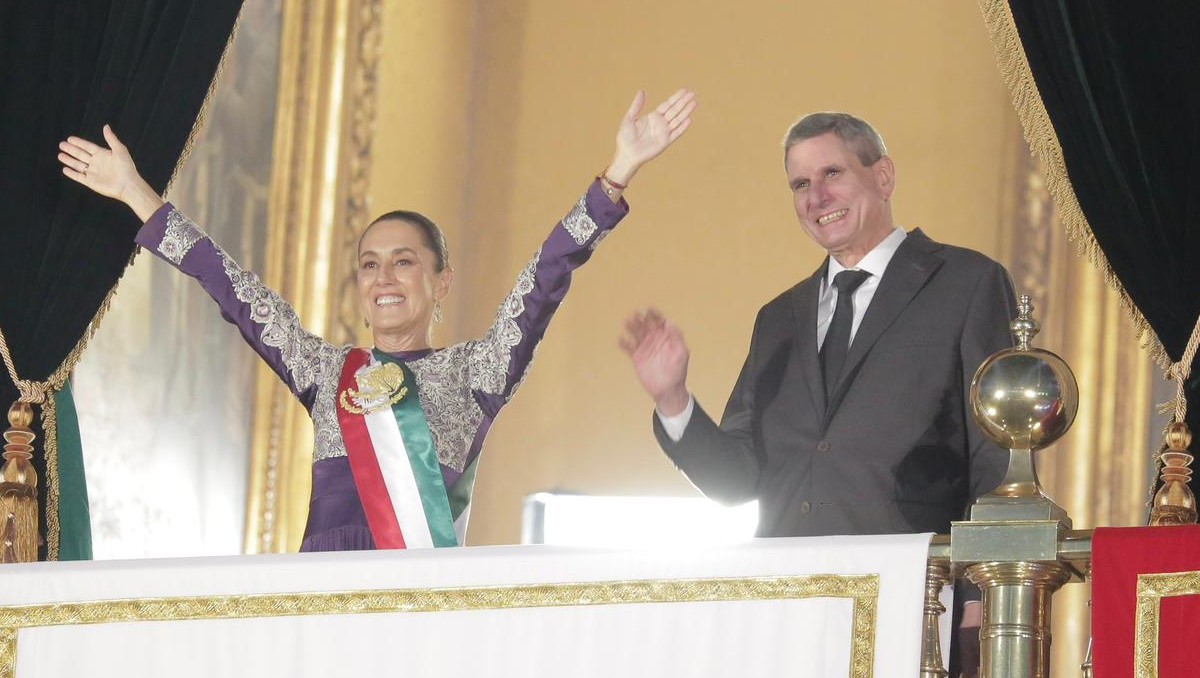 La lideresa dedicó su primer Grito de Independencia a las mujeres que han hecho historia en México. (Ariel Ojeda)
