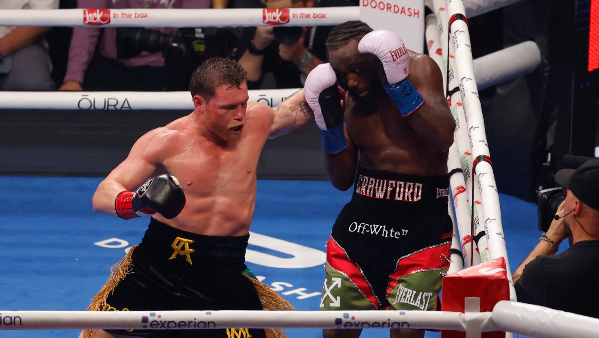 Terence Crawford minimiza la pegada de Canelo Álvarez (AFP)