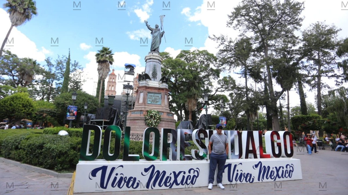 Visitantes disfrutan de las Fiestas Patrias en Dolores Hidalgo. | Dany Béjar.
