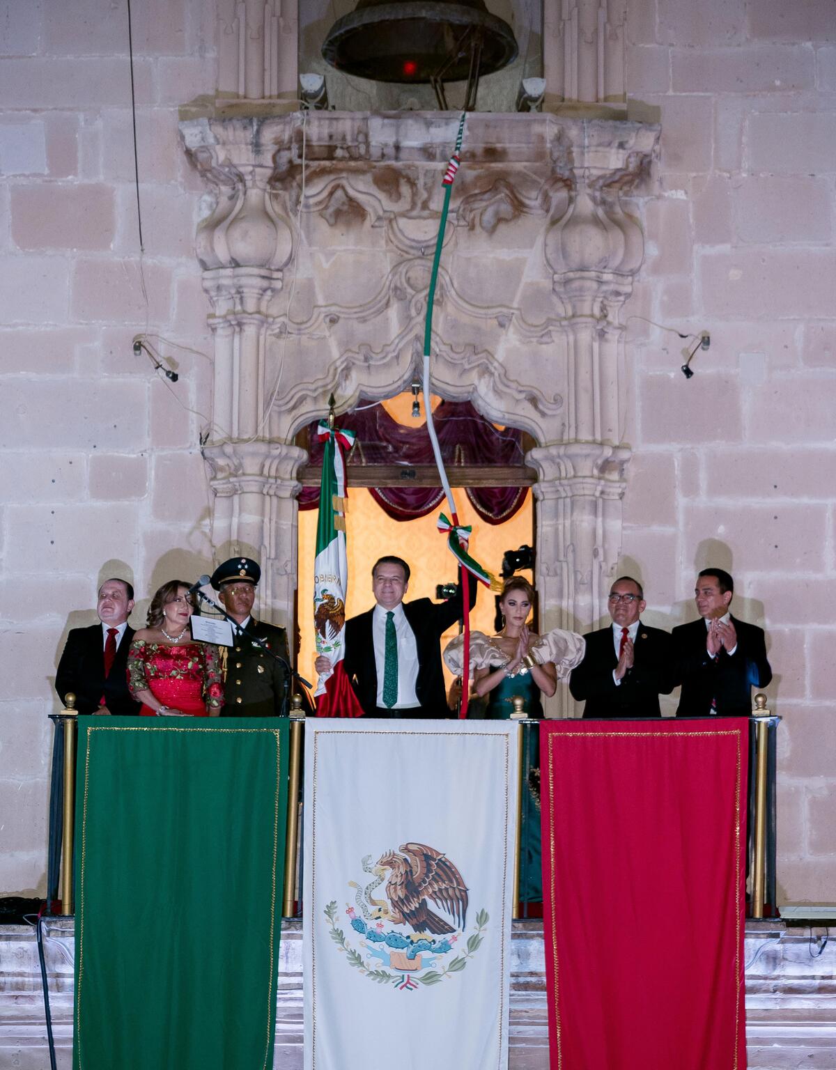 La ceremonia patriótica reunió a autoridades, Ejército y sociedad civil en un ambiente de unidad y orgullo mexicano. | Especial