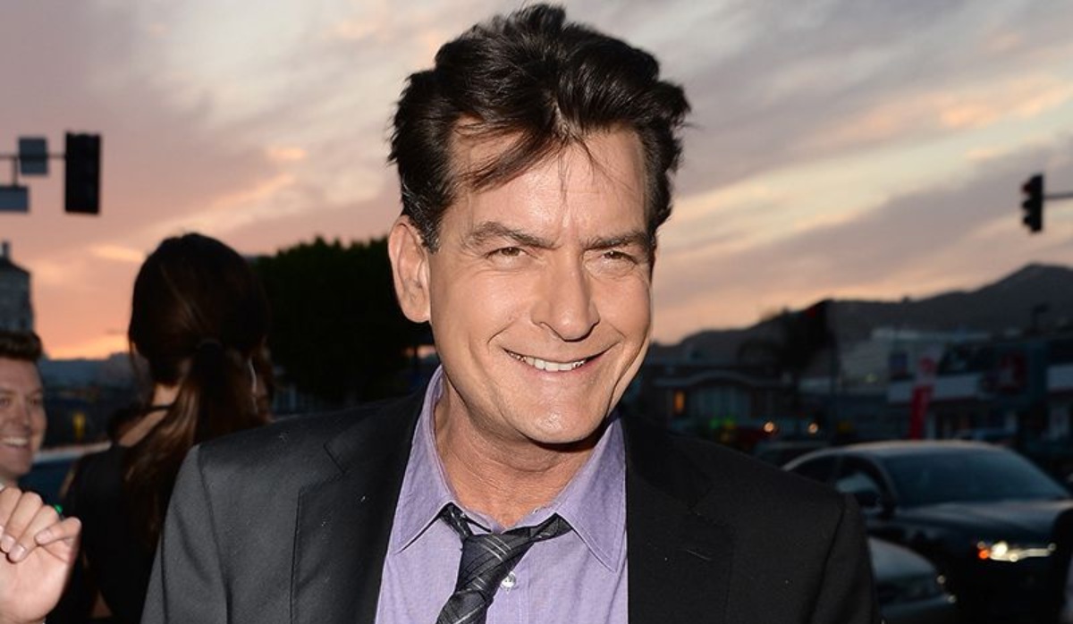 Charlie Sheen  lanzó su libro de memorias en donde recordó anecdotas de su vida | Especial