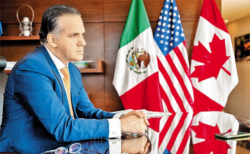 “Vamos a seguir ofreciendo servicios que nos permitan ser competitivos”, dijo. ESPECIAL