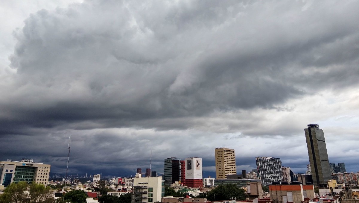 A pesar de que en gran parte del país se esperan lluvias, en algunos estados el calor va a continuar. (Cuartoscuro)