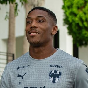 El francés Anthony Martial ya tuvo su primer entrenamiento con los Rayados de Monterrey, pero ¿jugará el fin de semana ante América?