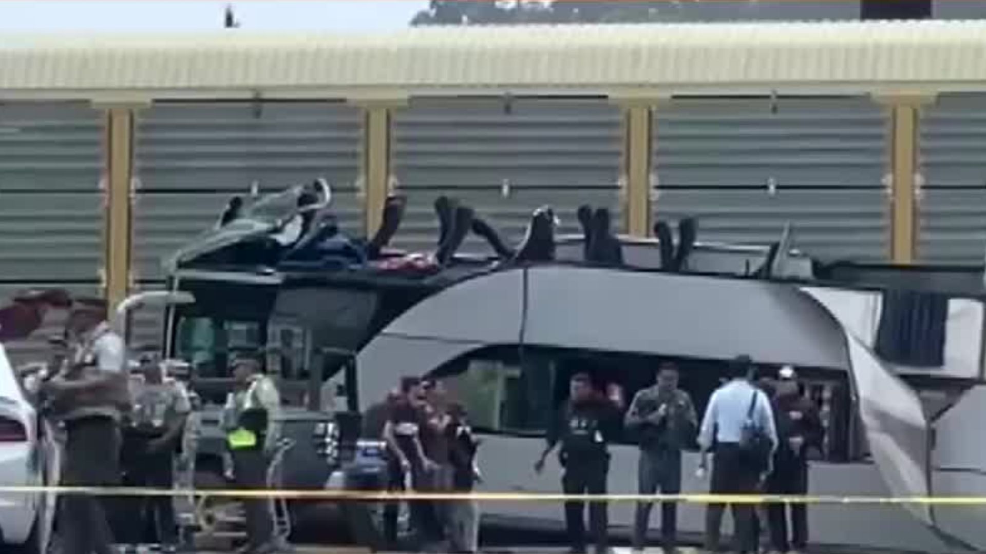 En el Edomex, vinculan a proceso al chofer del autobús que chocó contra un tren en Atlacomulco