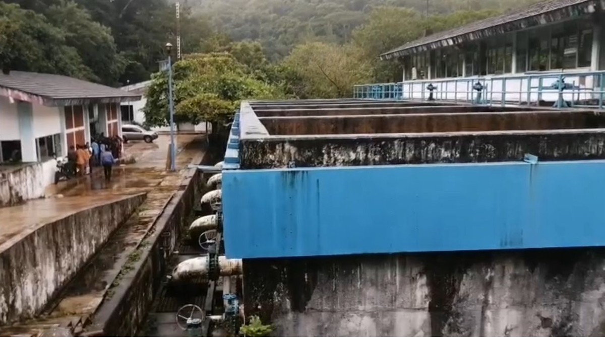 Pobladores de Tatahuicapan cerraron las válvulas de la presa Yuribia que abastece de agua a Coatzacoalcos, Minatitlán y Cosoleacaque. | Foto: Especial