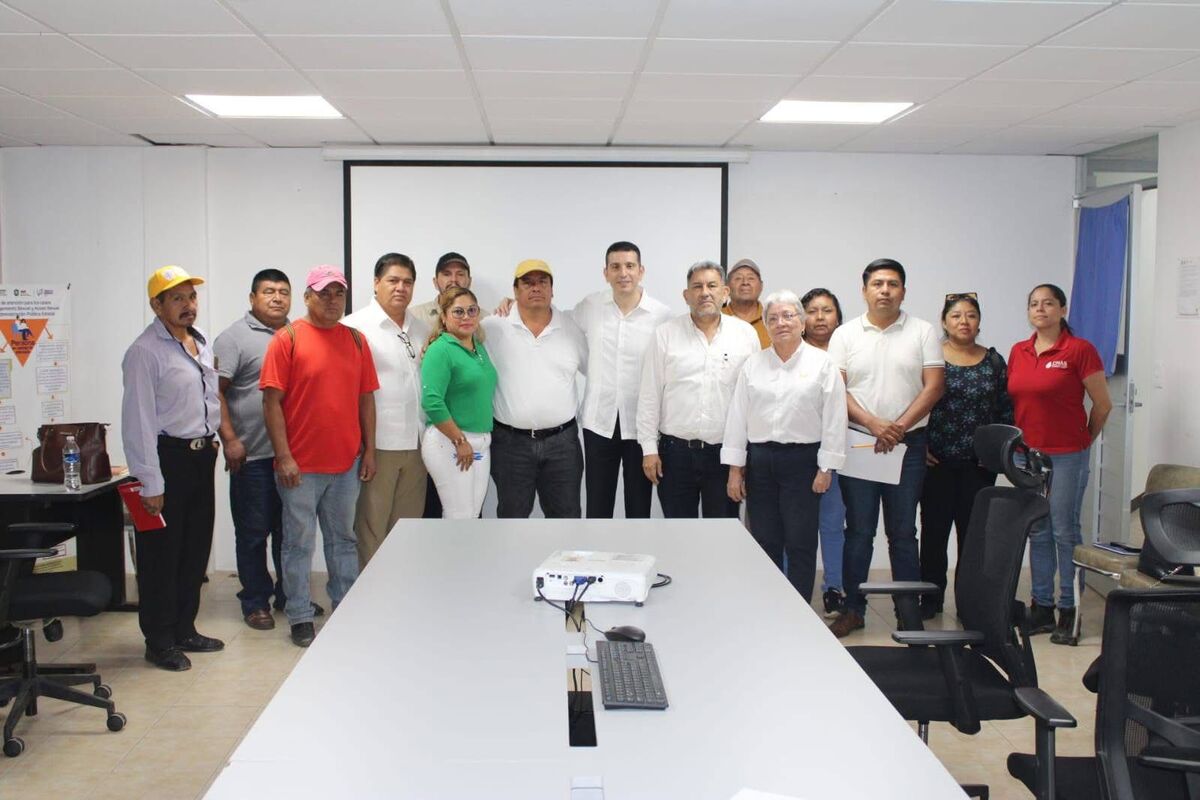 Autoridades y pobladores de Tatahuicapan acuerdan liberar la presa Yuribia tras reunión para restablecer el suministro de agua | Especial