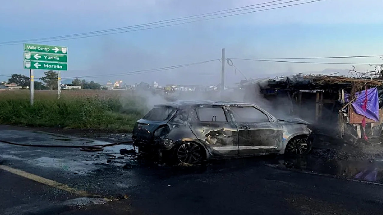Se incendian dos vehículos en Valle de Santiago; no se reportan heridos, informa SSP Guanajuato
