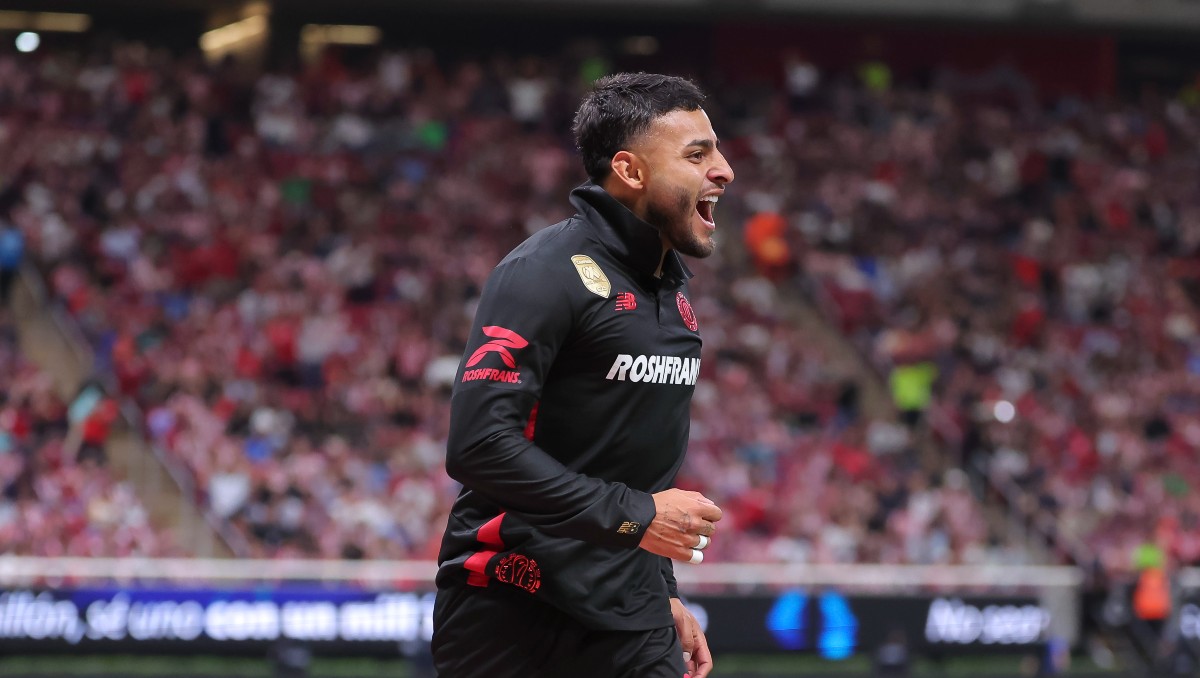 Alexis Vega anota gol en la victoria de Toluca sobre Chivas en la Liga MX (Imago7)