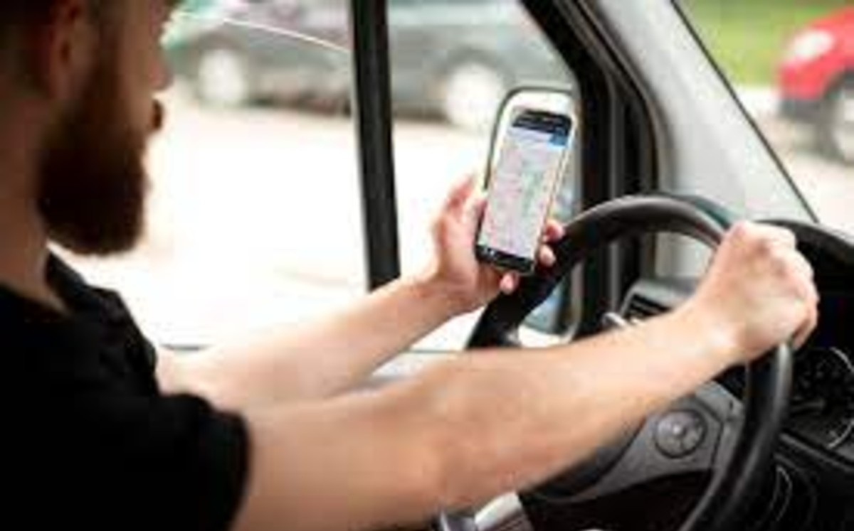 Los operativos contra automóviles enlistados en plataformas digitales como Uber y DiDi en Tamaulipas muestran la falta de orden. | Freepik