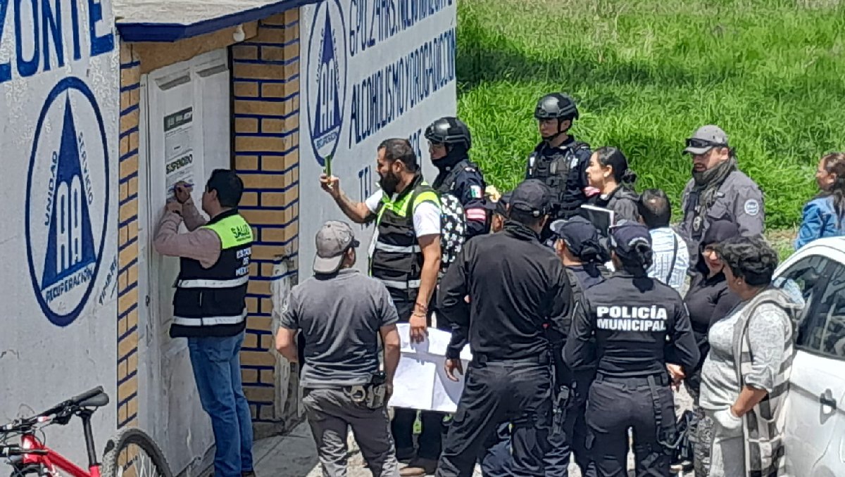 Colocaron sellos de suspensión temporal en un anexo de Almoloya de Juárez. Foto: (Especial)