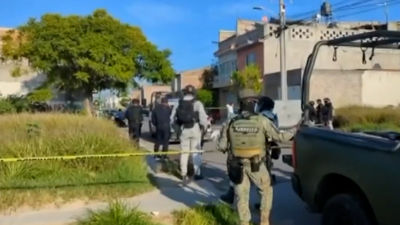 Matanza en Valle de Santiago; comando asesina a 7 personas afuera de tienda
