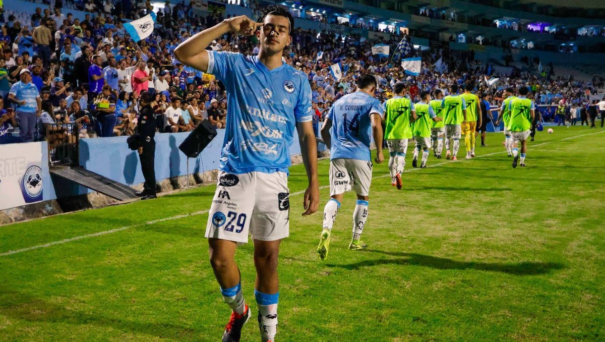 Misael Pedroza festeja su gol en el triunfo de la Jaiba Brava sobre Cancún FC.