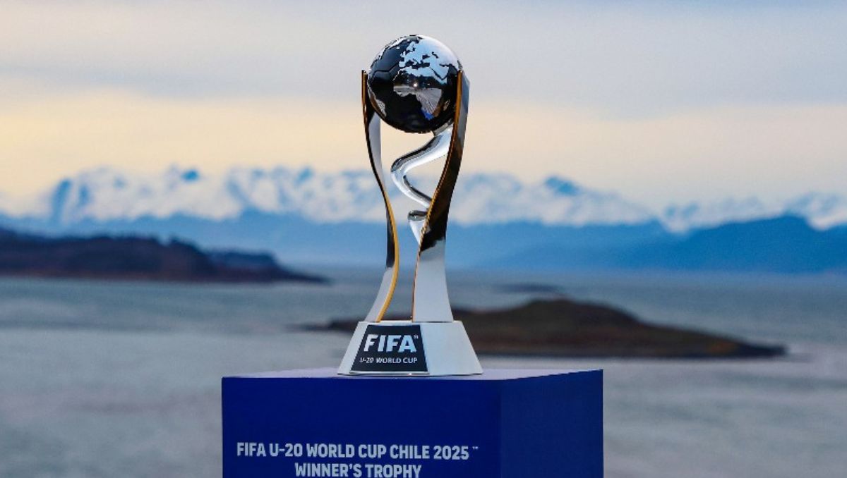 El trofeo que se llevará el campeón del Mundial Sub 20 (X: @fifaworldcup_es)
