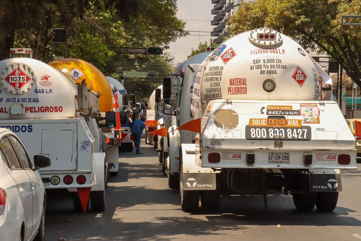 En los próximos días darán a conocer la regulación sobre dichos transportes de carga. (Foto: Cuartoscuro)