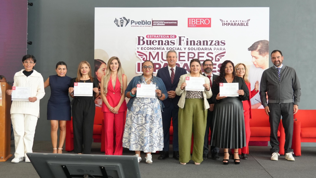 Entregan reconocimiento de Mujeres Imparables a emprendedoras poblanas | Especial