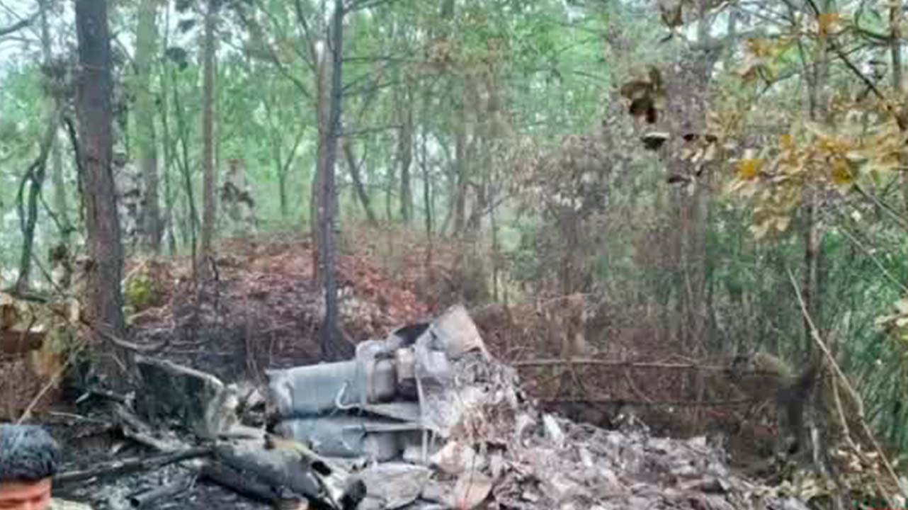 Localizan helicóptero de CFE que cayó en zona montañosa de Jalisco