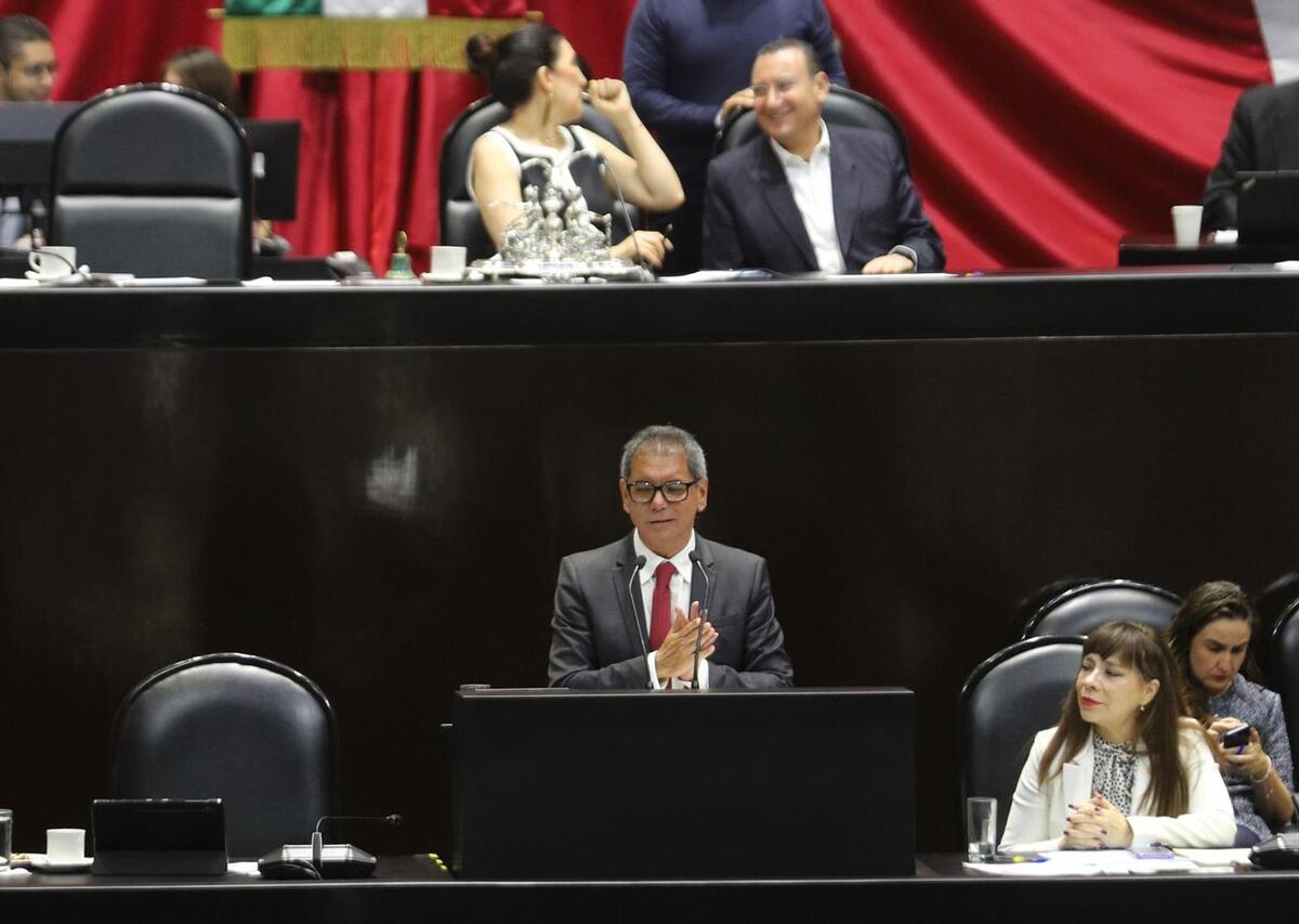 Amador defendió la política económica del gobierno federal. (Foto:  Jorge Carballo)