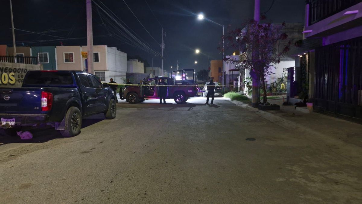 El lugar del crimen fue acordonado por elementos de la Policía de García | Édgar Plata