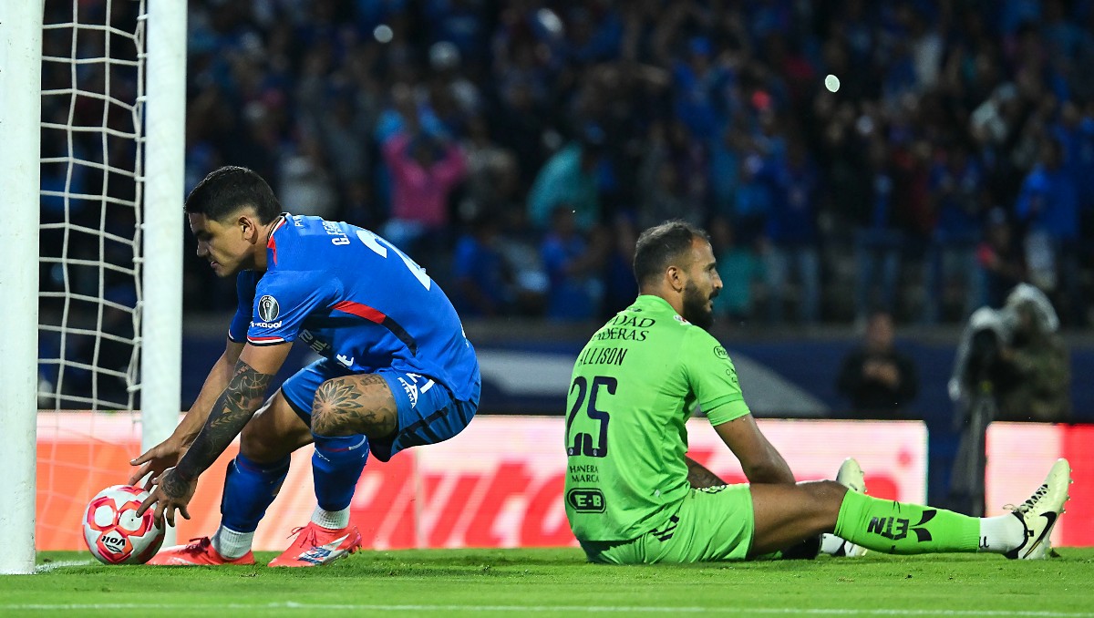 Gabriel 'Toro' Fernández hizo el gol del empate de Cruz Azul Querétaro (Imago7)