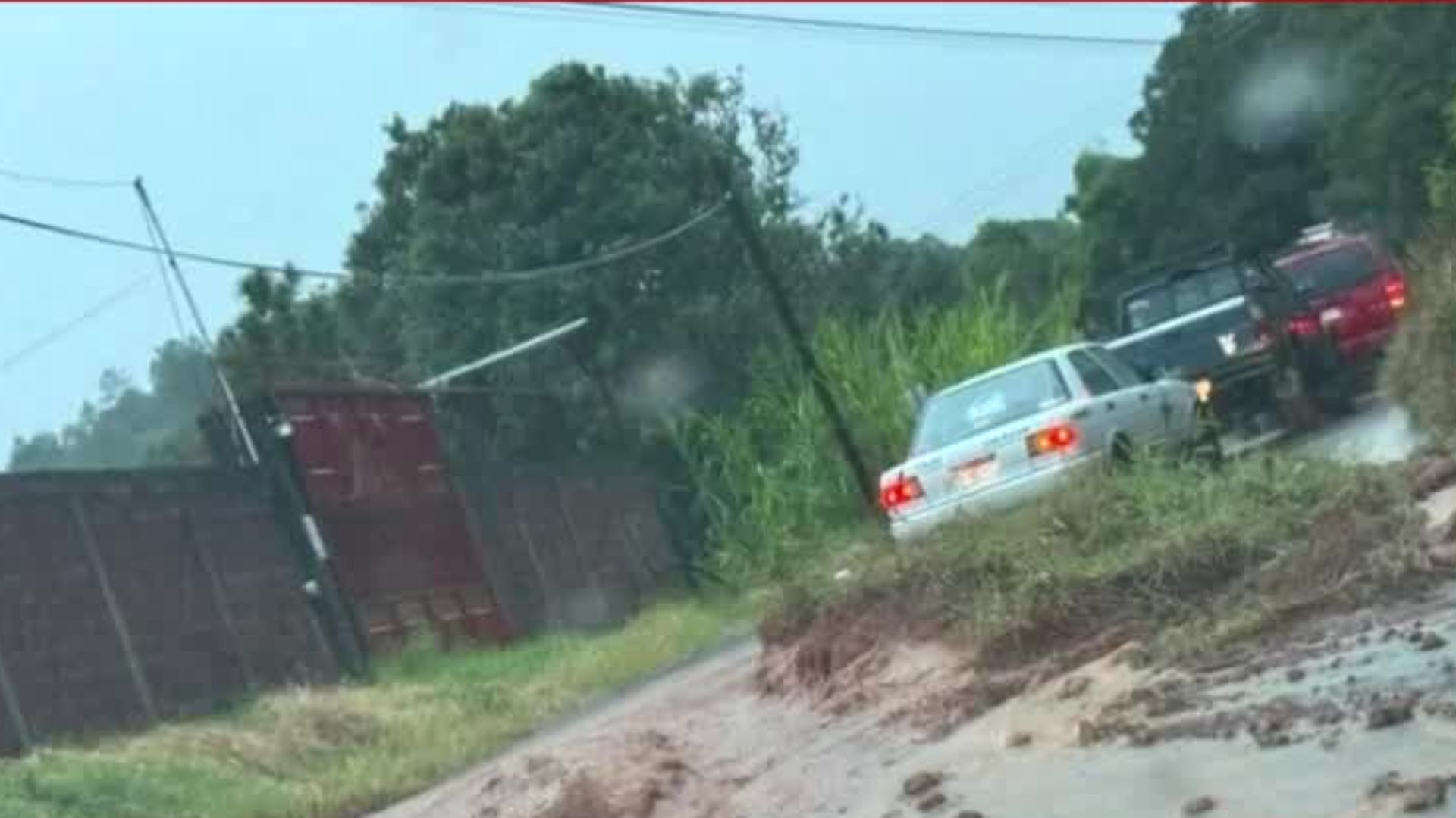 El secretario de Protección Civil de Guerrero recomienda extremar precauciones por 'Narda'