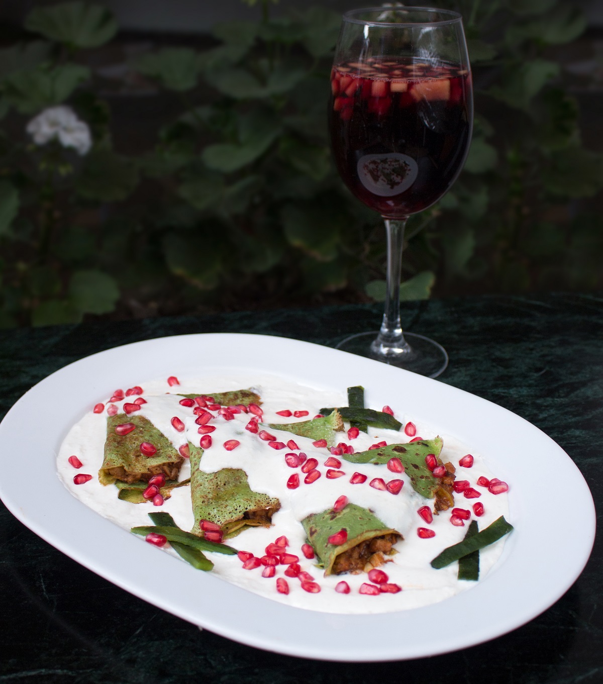 El sommelier Ives Szclar busca crear una experiencia sensorial. (Cortesía)