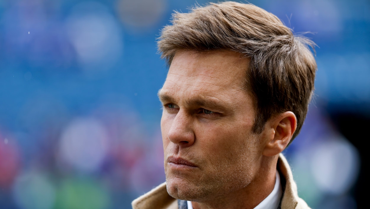 Tom Brady llama "paranoicos" a los que critican su rol de analista y dueño minoritario (Reuters)