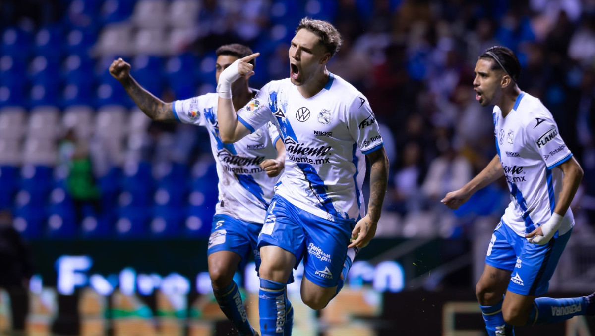 Emiliano Gómez, delantero del Club Puebla | Especial
