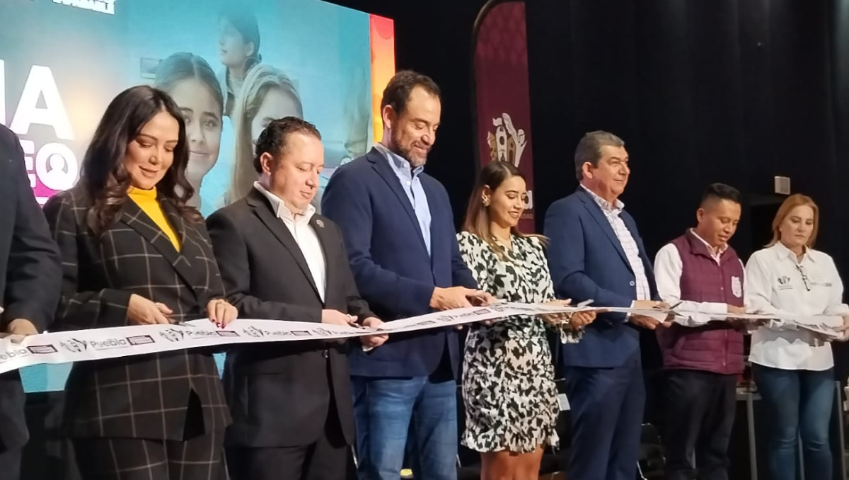 Inauguran la Feria del Empleo de la Juventud en Puebla | Especial