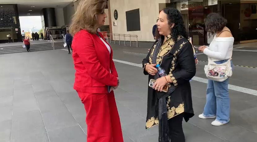 María Elena Pérez Jaén e Hilda Brown en San Lázaro | Captura