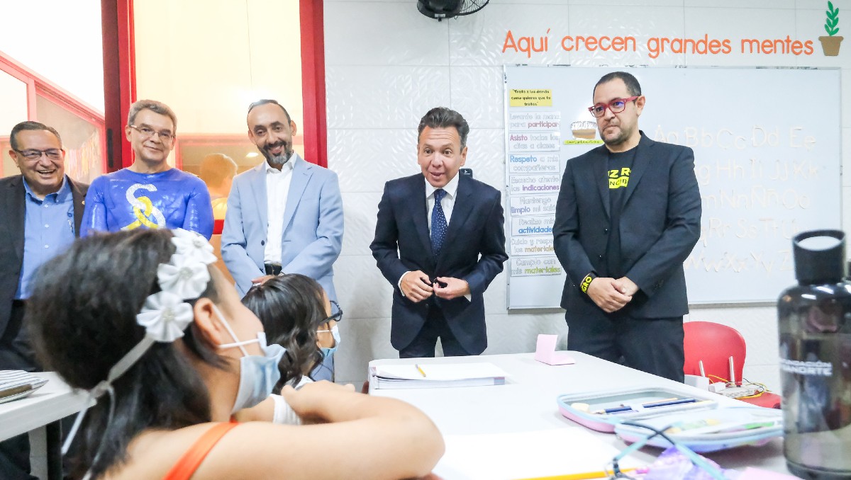 Niños y familias son recibidos en la casa Nariz Roja Sergio Gallegos (Cortesía)