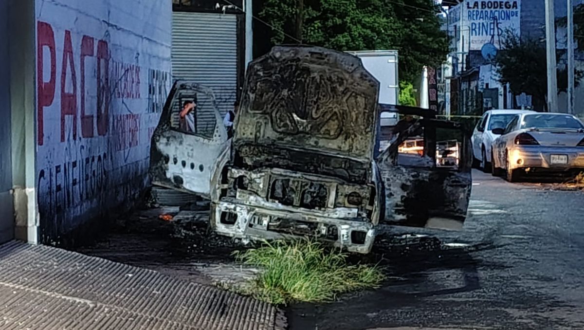 Los policías de Monterrey acordonaron el área para empezar las investigaciones | Agustín Martínez
