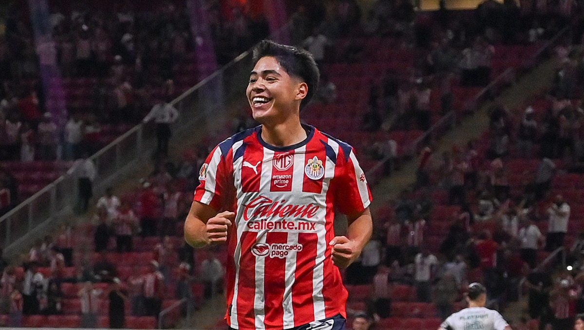Samir Inda 'estrenará' playerca con Chivas en caso de jugar ante Puebla (Imago7)
