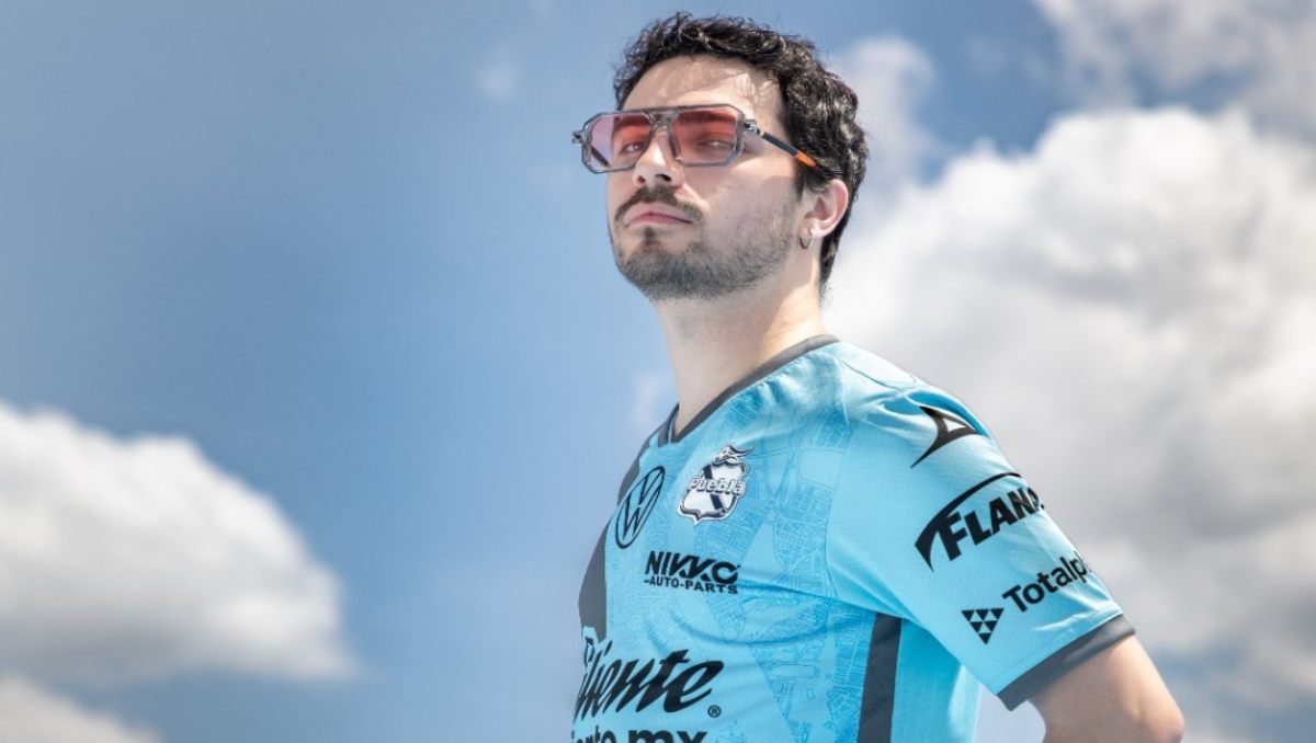 Club Puebla presenta uniforme inspirado en Ciudad trazada por ángeles | Especial