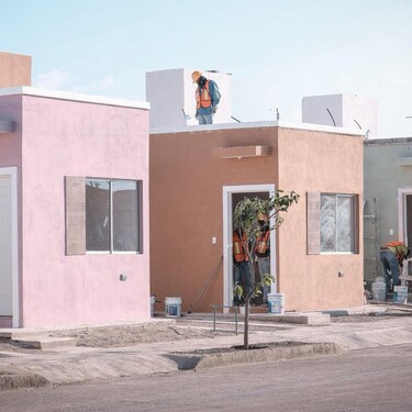 Construcción de casas en fraccionamientos de Infonavit en Tamaulipas.