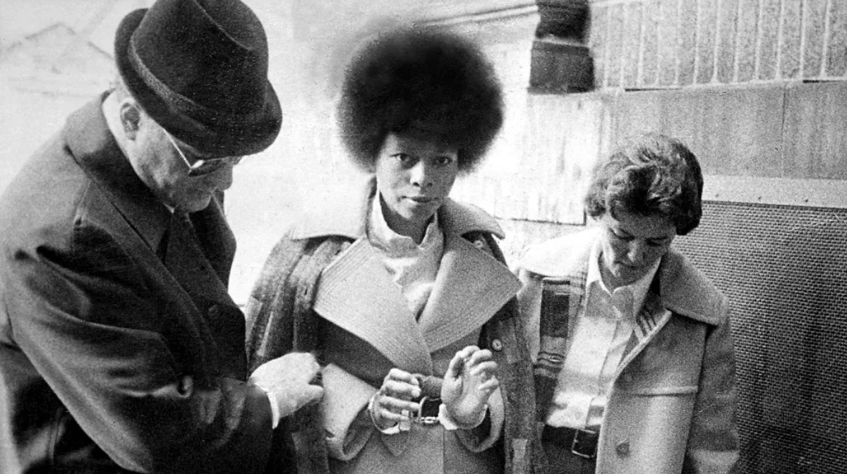 Joanne Deborah Byron, conocida como Assata Shakur, activista estadunidense. | Foto: Afroféminas