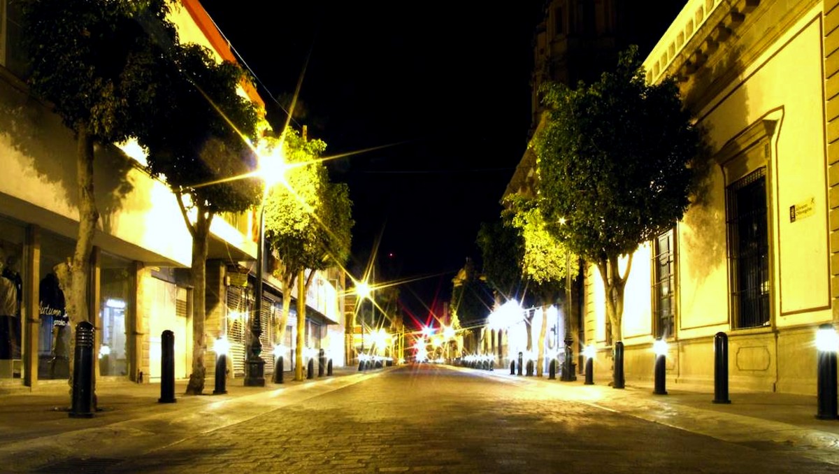 León anuncia renovación de alumbrado en La Madero para mejor seguridad | Especial