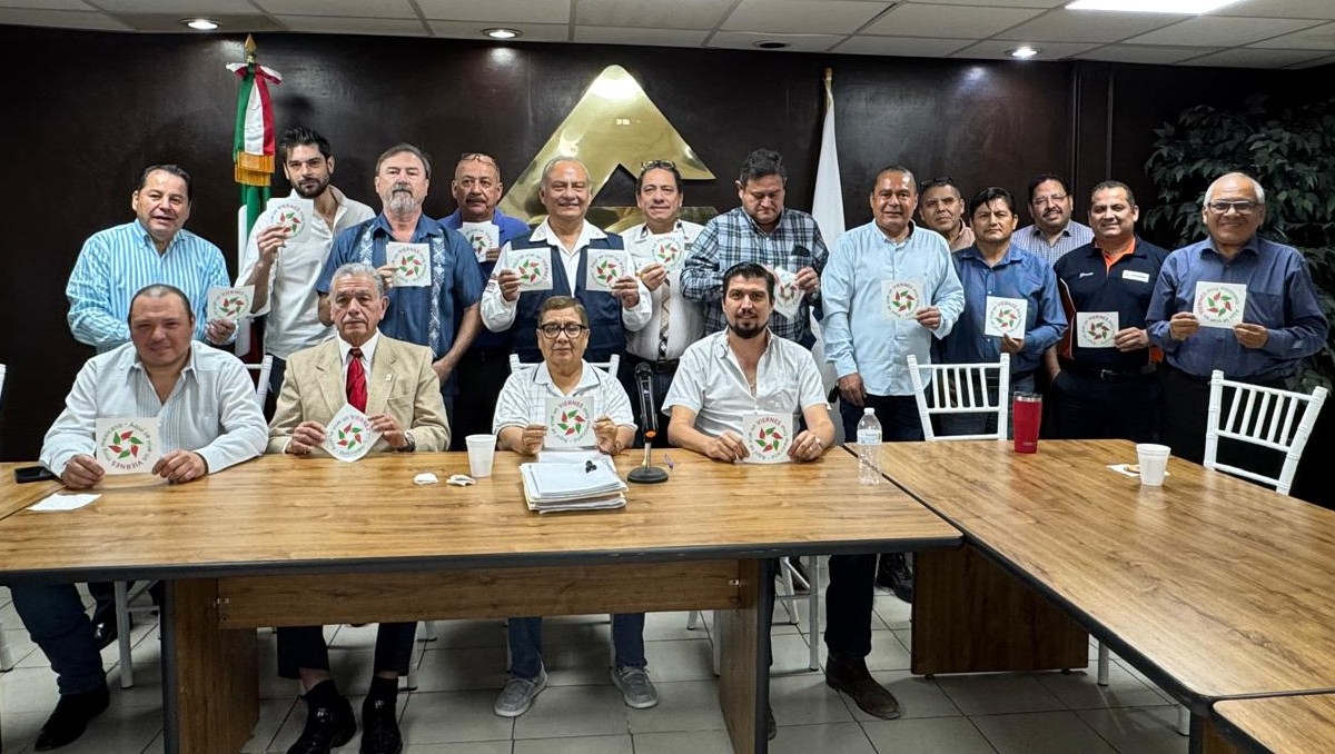 En Tamaulipas, negocios se unieron a la iniciativa "Viernes muy mexicano" de la Concanaco.