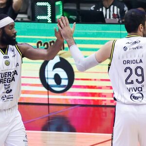 El equipo de Fuerza Regia derrotó a las Panteras de Aguascalientes para quedarse con la serie en la LNBP