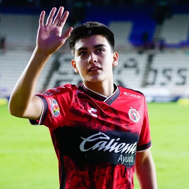 Reportes en Inglaterra aseguran que Gilberto Mora será seguido por el Manchester United durante el Mundial Sub 20 en Chile