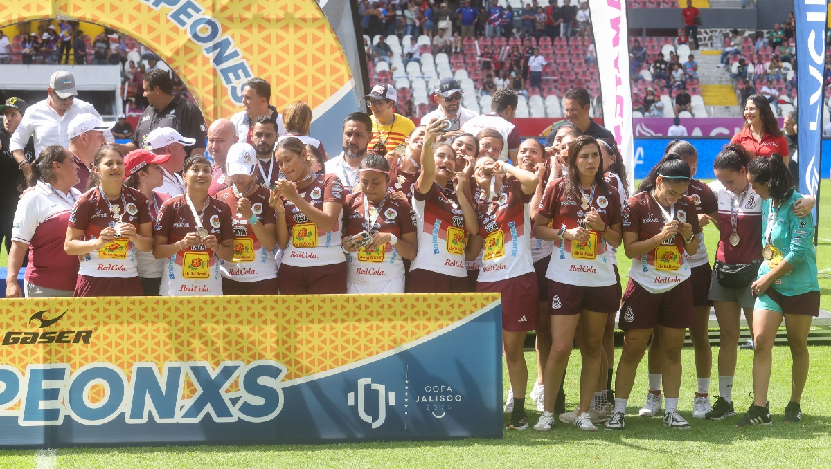 Las alteñas se coronaron en una final emocionante (Foto: Cortesía)