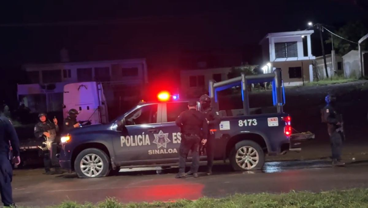 Policía estatal de Sinaloa patrullando las calles. | Especial