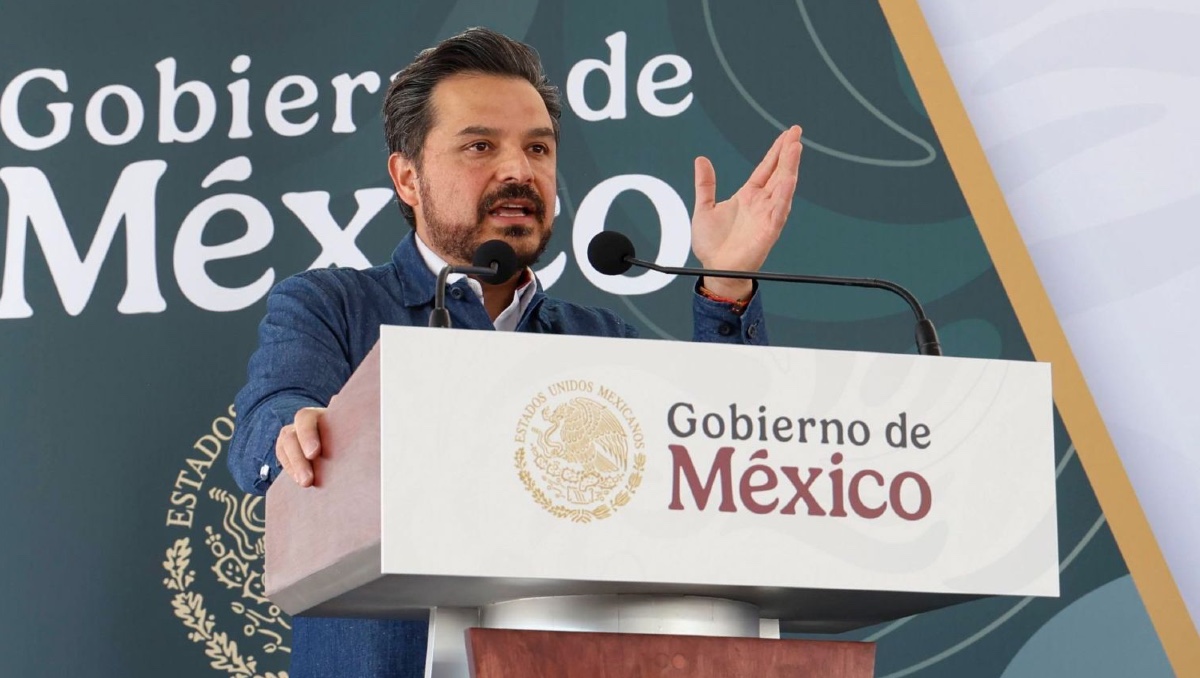 El director general del IMSS, Zoé Robledo, en conferencia de prensa en Ecatepec, Estado de México. (Cuartoscuro)