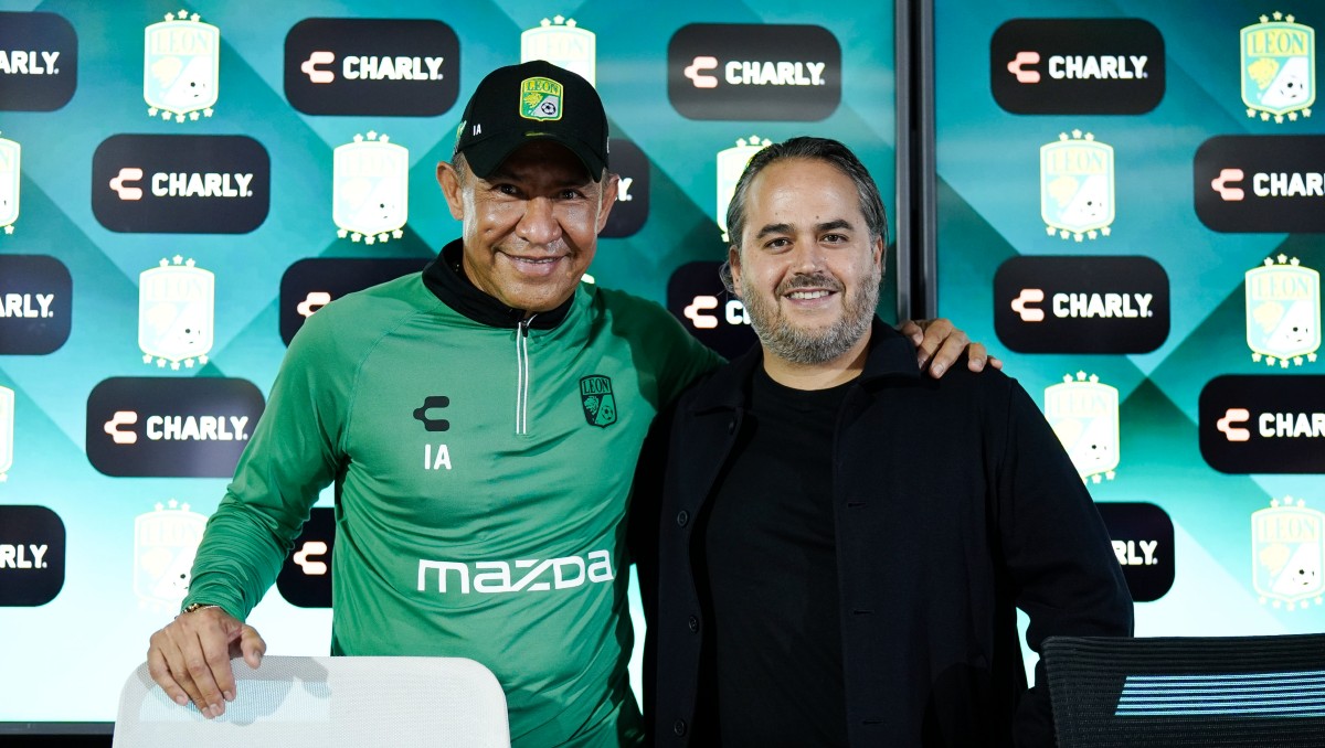 Ignacio Ambriz, director técnico, y Jesús Martínez Murguía, presidente del León (Imago7)