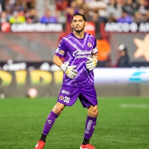 Jesús Corona puso fin a su carrera profesional en triunfo de Xolos sobre Cruz Azul.