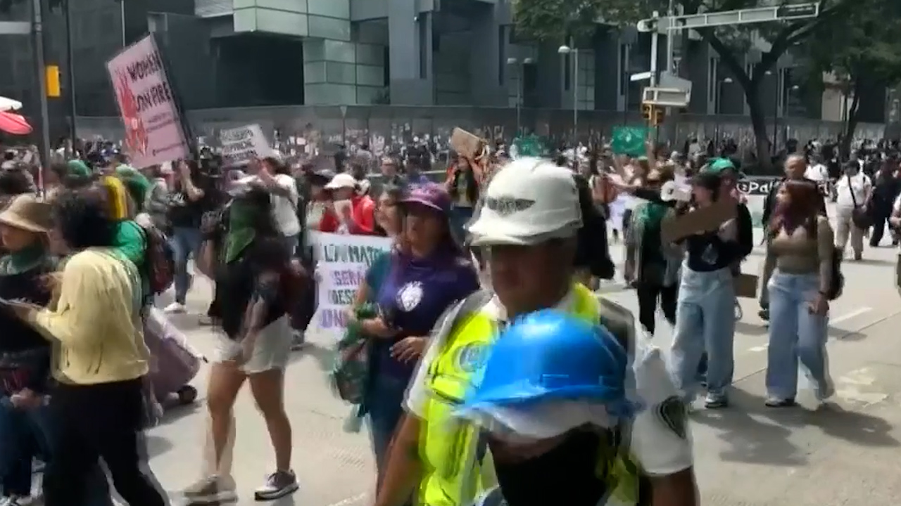 En Sao Paulo, Brasil, feministas marchan por aborto seguro