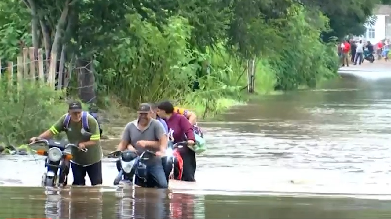 ACTUALIZACIÓN: Van 460 viviendas afectadas por lluvias en Jalisco