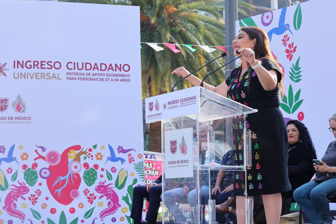 Clara Brugada, encabezó la entrega de 8 mil nuevos apoyos del programa Ingreso Ciudadano Universal