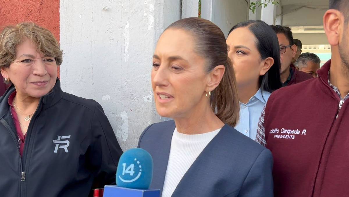 Delfina Gómez y Claudia Sheinbaum se reunieron de manera privada para definir acciones por afectaciones. Foto: Juan Camacho